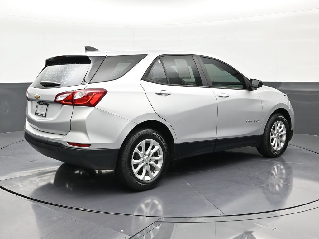 Used 2020 Chevrolet Equinox LS FWD image 5