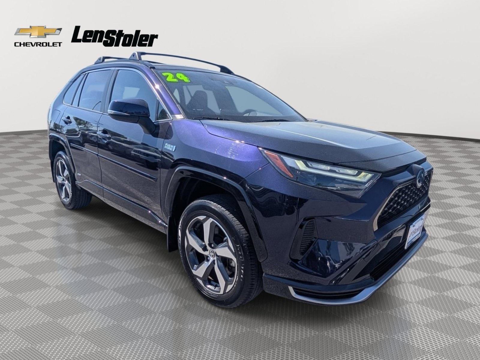 Used 2024 Toyota RAV4 SE w/ Weather & Moonroof Package AWD/4WD image 7