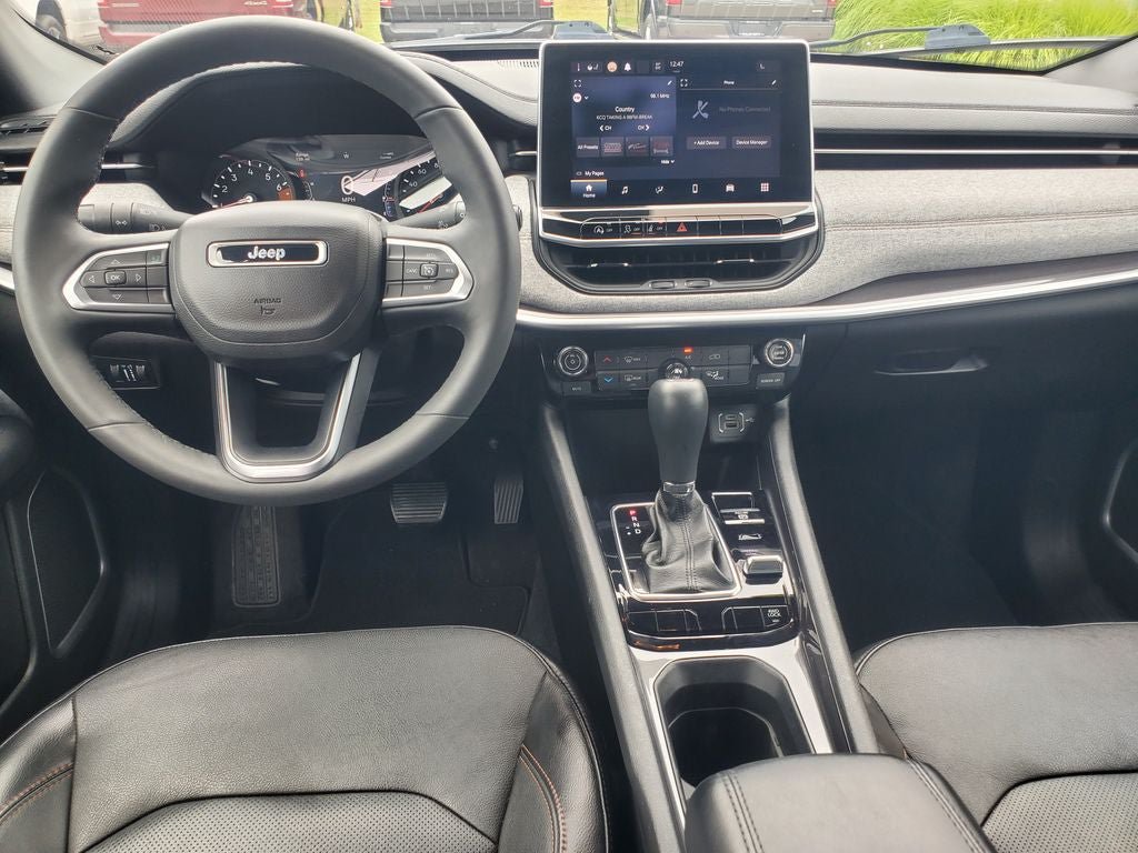 Used 2023 Jeep Compass Latitude AWD/4WD image 22