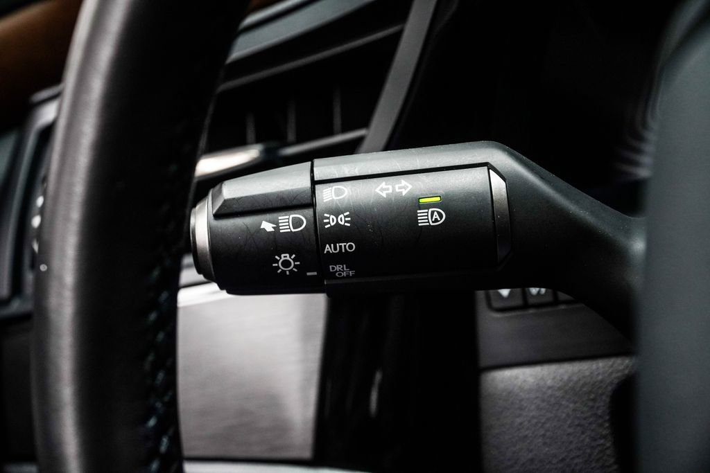 Used 2025 Lexus ES 350 w/ Premium Package FWD image 28