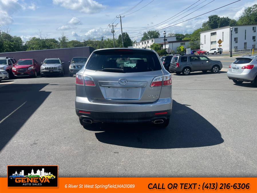 Used 2011 MAZDA CX-9 Touring w/ Moonroof & Bose Audio Pkg image 6