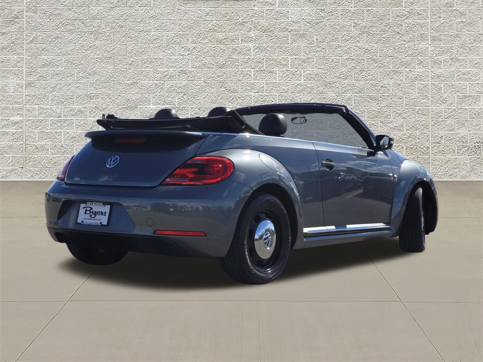 Used 2014 Volkswagen Beetle 1.8T FWD image 7