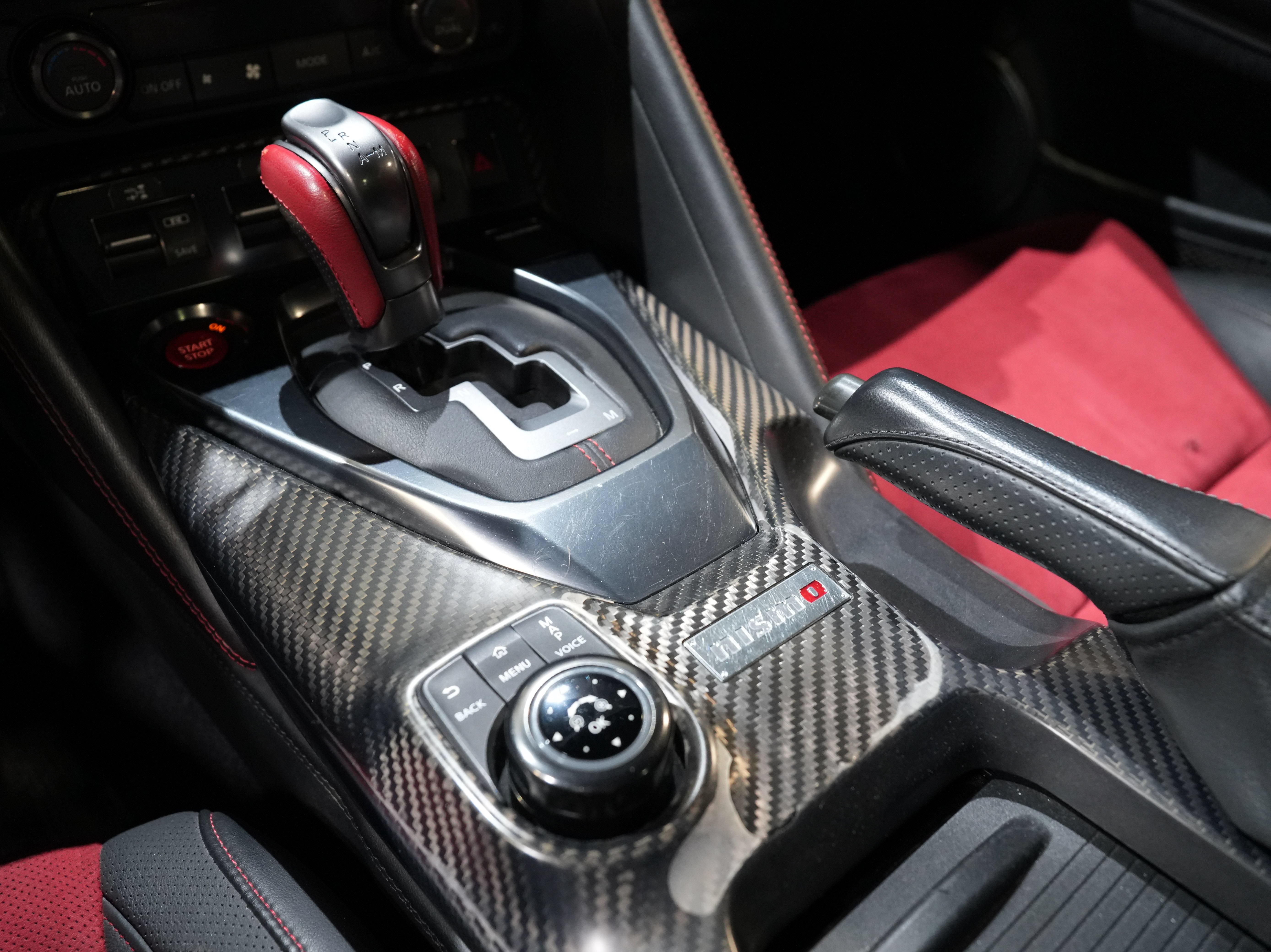 Used 2017 Nissan GT-R NISMO AWD/4WD image 42