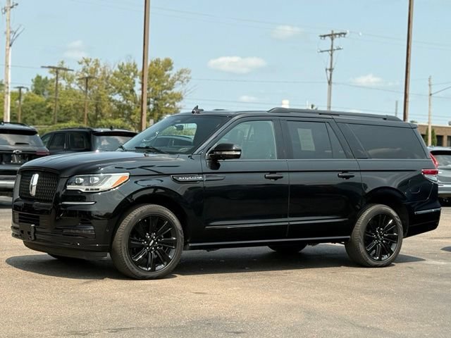 Used 2023 Lincoln Navigator L Reserve AWD/4WD image 44