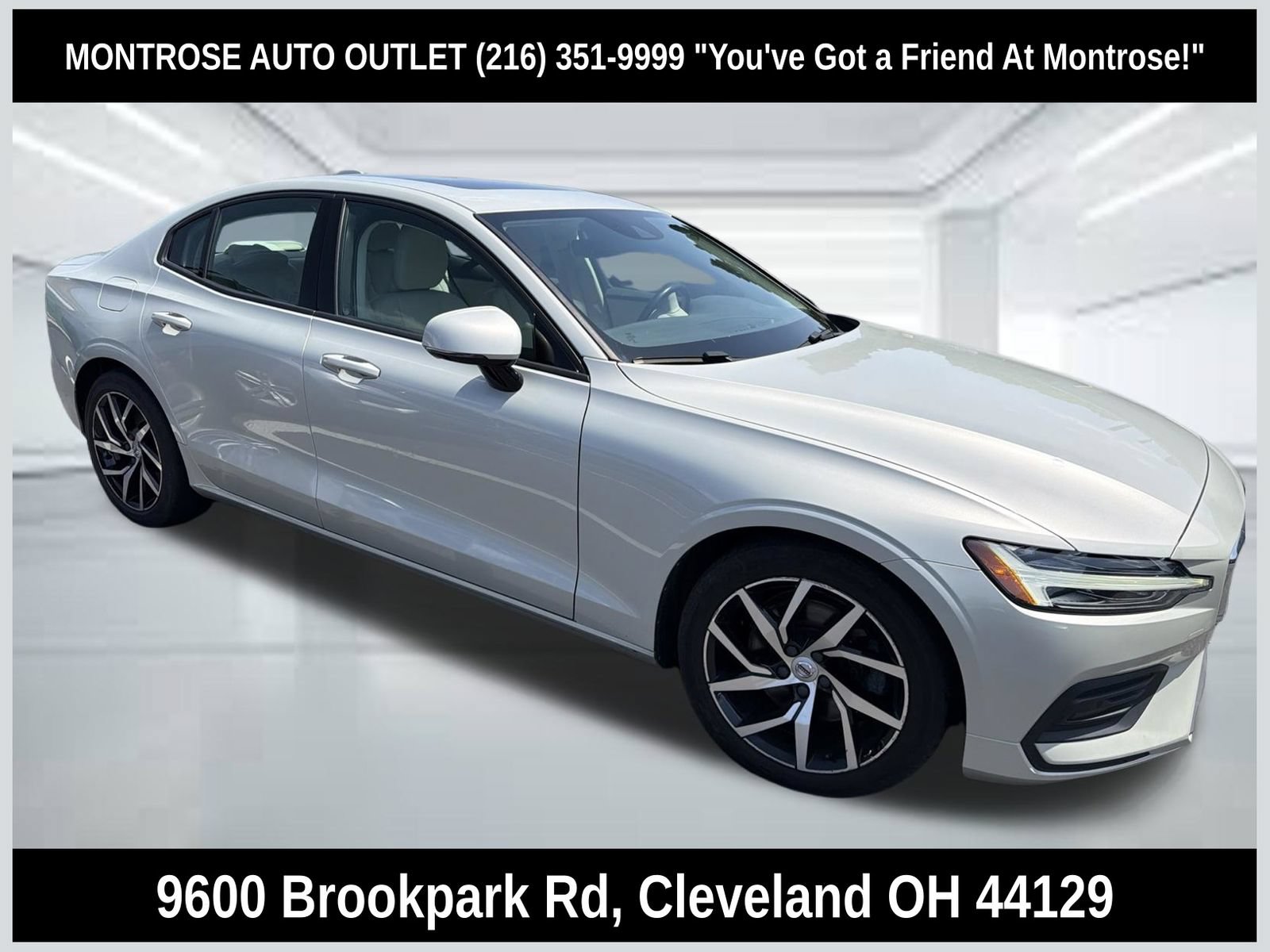 Used 2020 Volvo S60 T5 Momentum FWD image 1