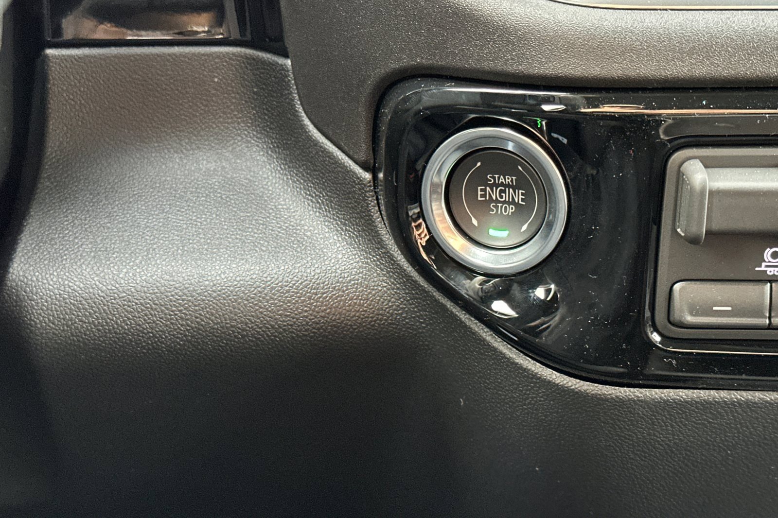 New 2026 GMC Sierra 1500 Elevation w/ Elevation Select Package image 23