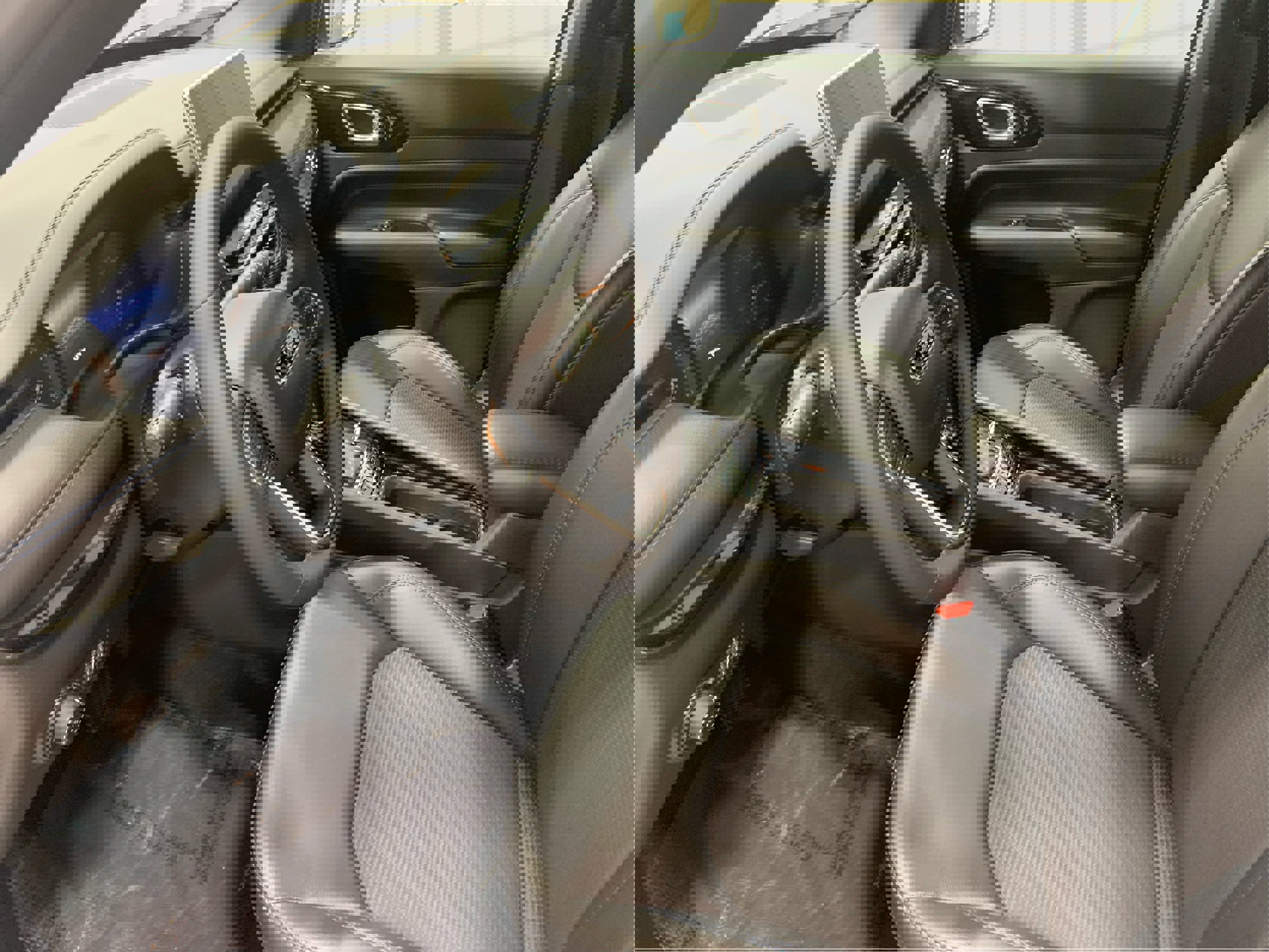 New 2026 Jeep Compass Latitude image 9