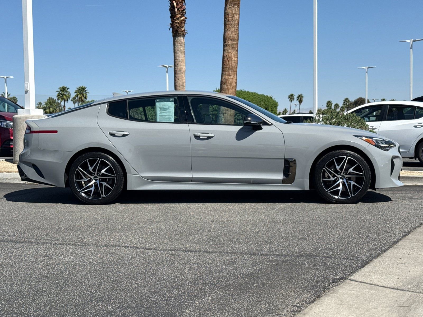 Used 2023 Kia Stinger GT-Line video 2