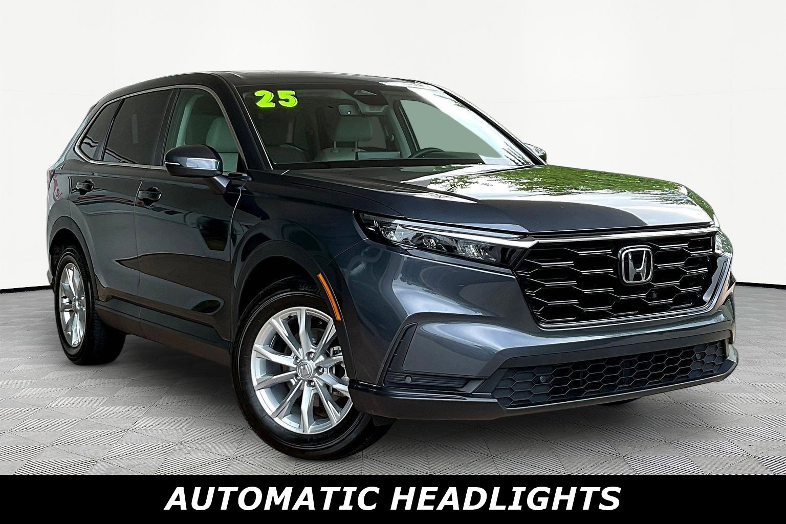 Used 2025 Honda CR-V EX-L image 3