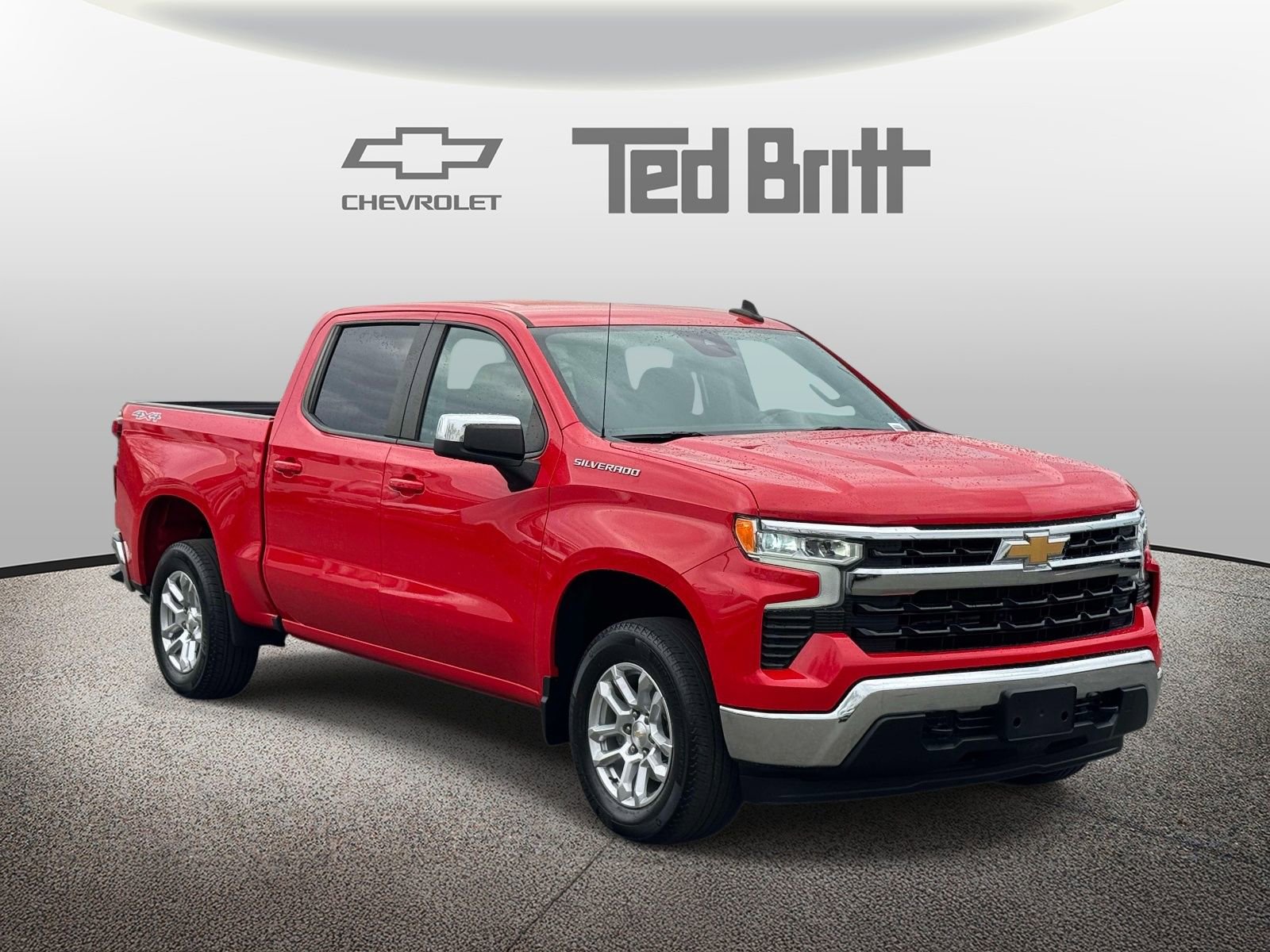 Used 2023 Chevrolet Silverado 1500 LT image 3
