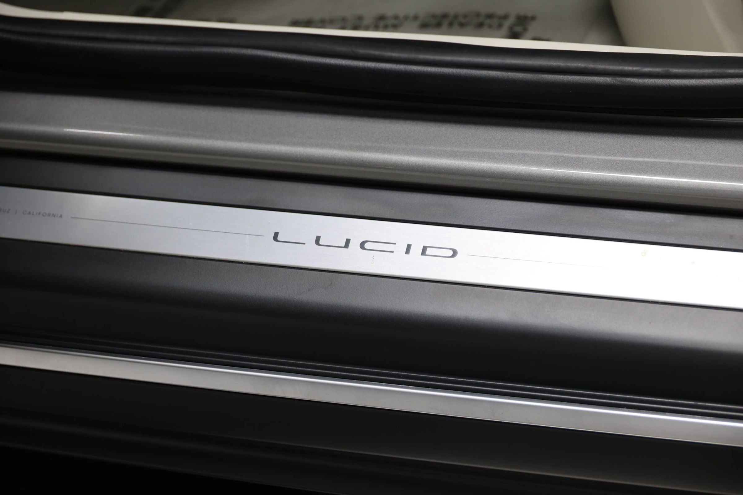 Used 2023 Lucid Air Grand Touring image 12