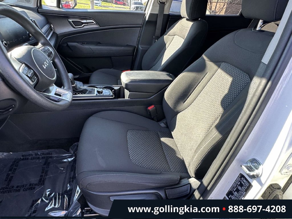 Certified 2024 Kia Sportage LX AWD/4WD image 16