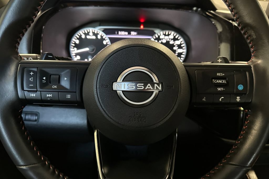 Used 2025 Nissan Pathfinder Rock Creek AWD/4WD image 24