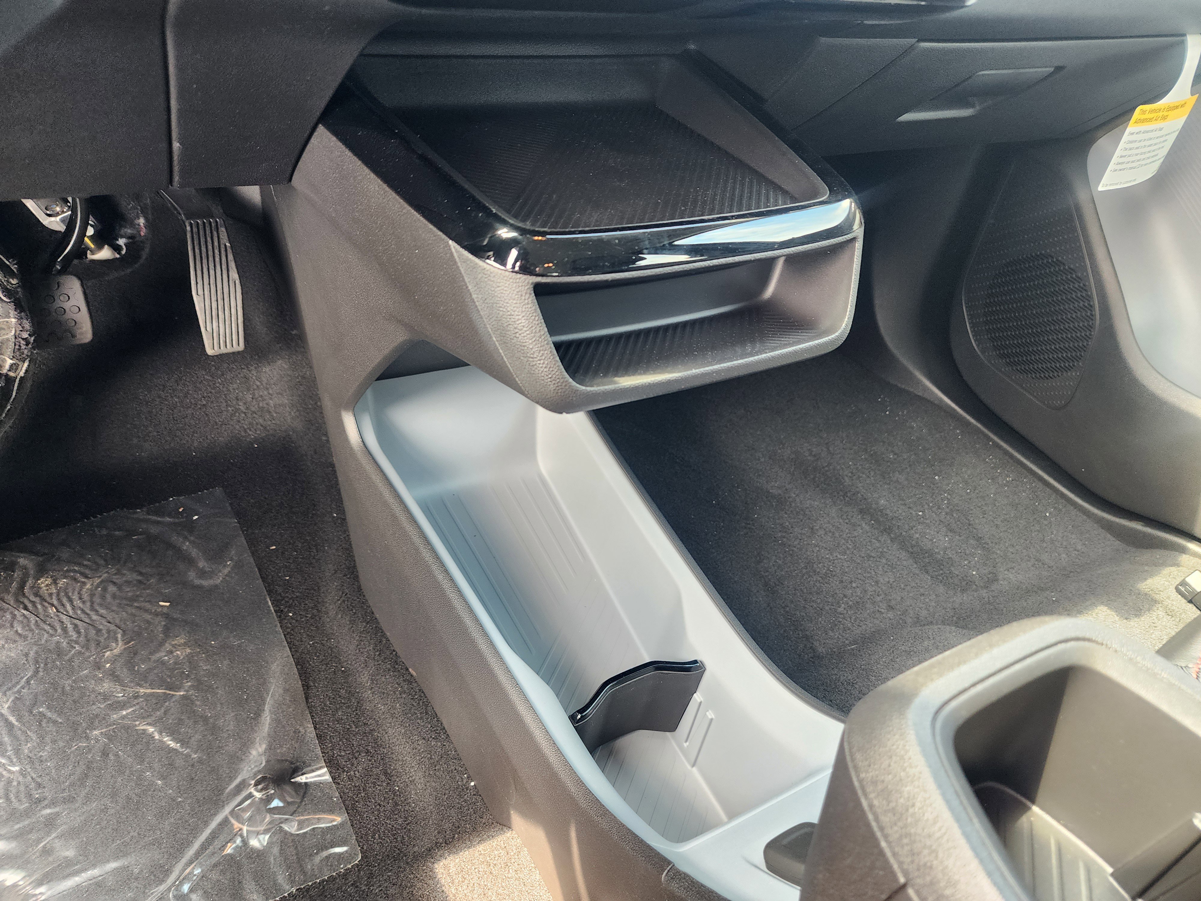 New 2027 Chevrolet Bolt RS image 34