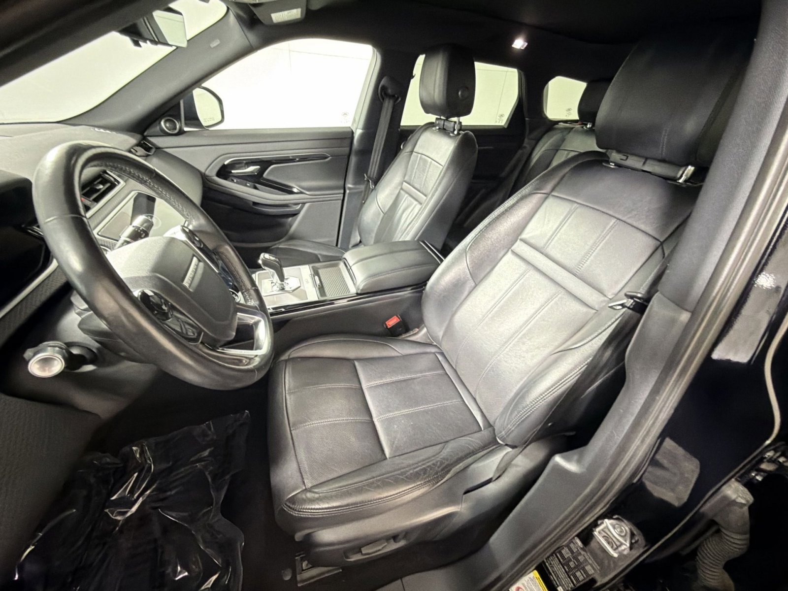 Used 2020 Land Rover Range Rover Evoque S image 13