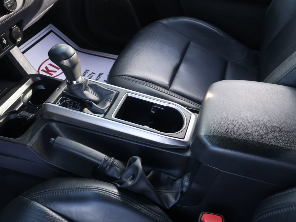 Used 2023 Toyota Tacoma Limited AWD/4WD image 29