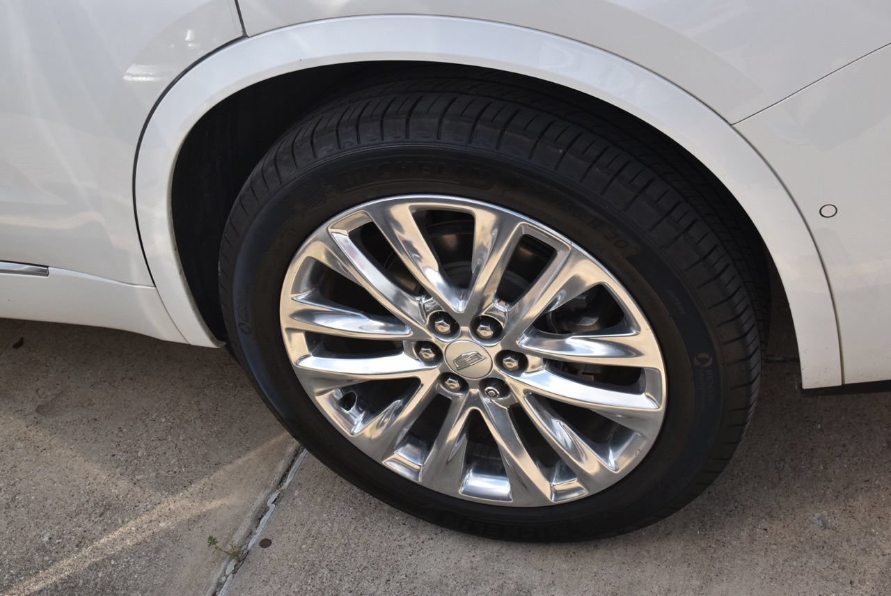 Used 2020 Cadillac XT6 Premium Luxury FWD image 12