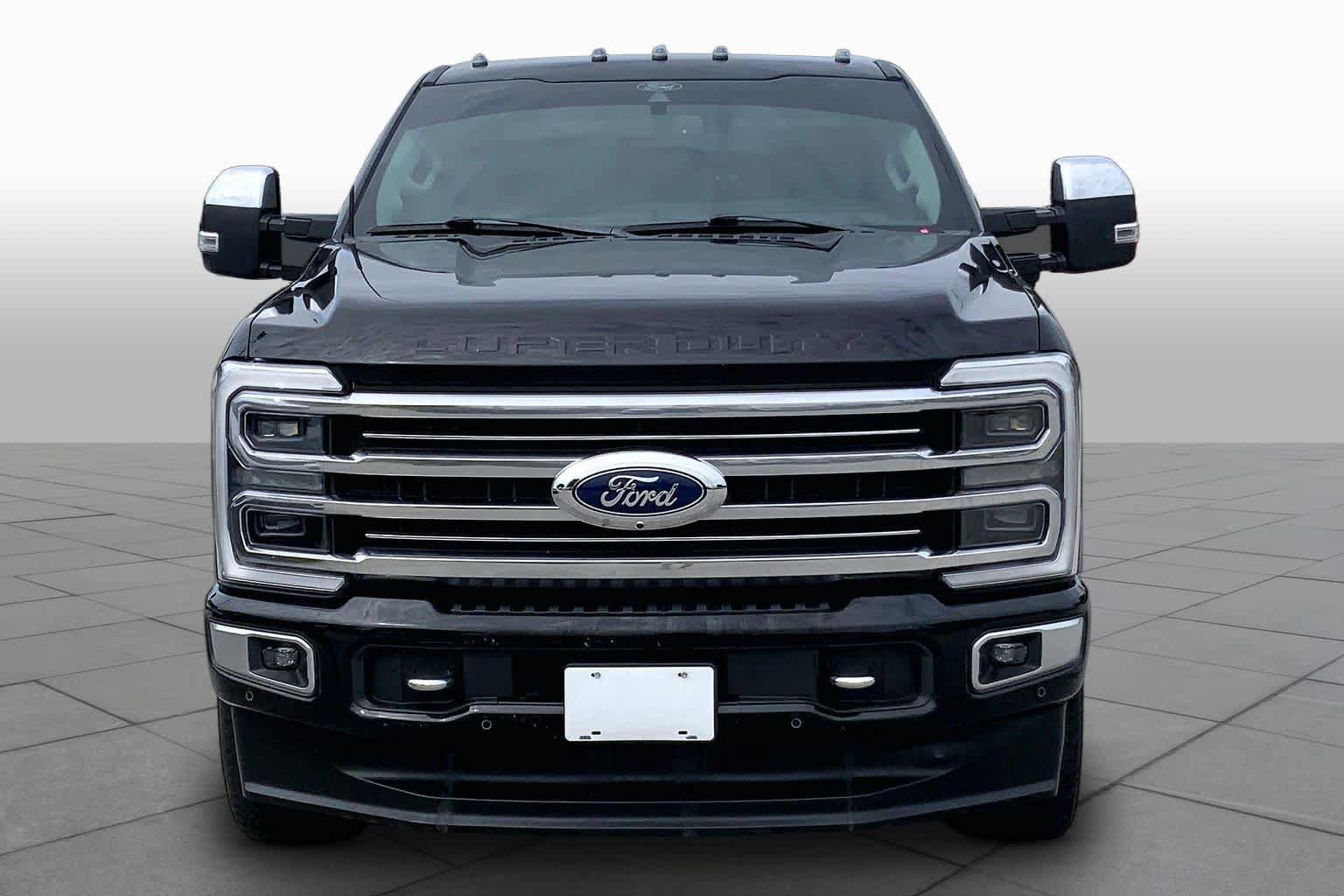 Used 2024 Ford F250 Limited AWD/4WD image 4