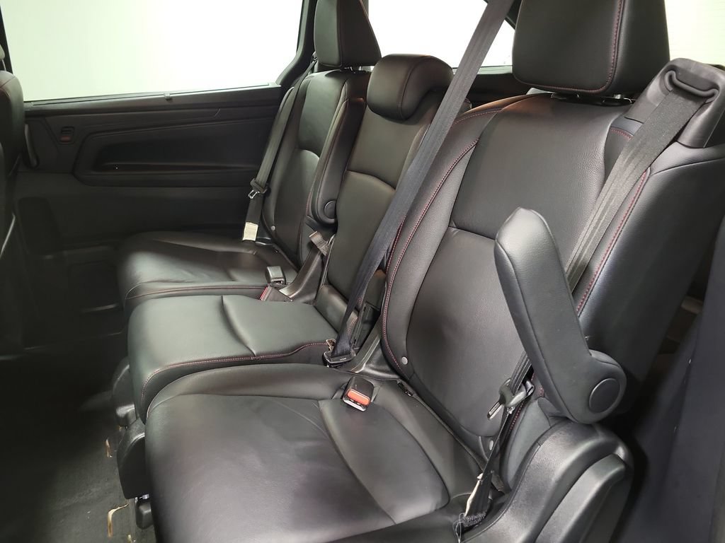 Used 2025 Honda Odyssey Sport-L image 31
