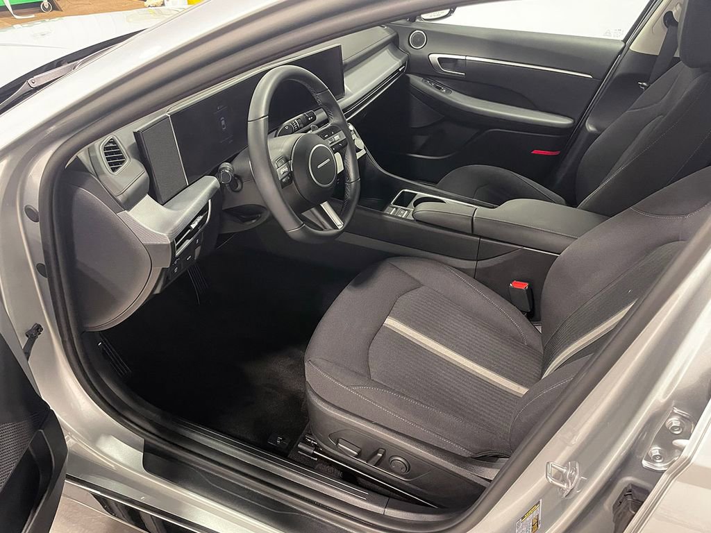 Used 2026 Hyundai Sonata SEL AWD/4WD image 19