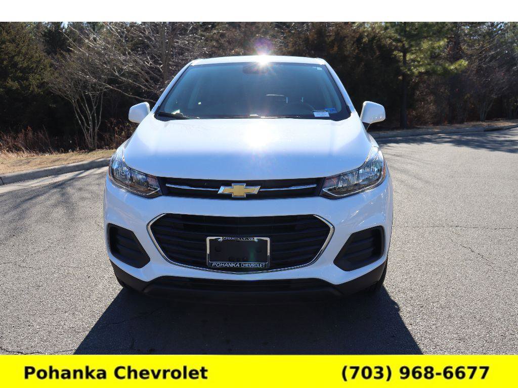 Used 2022 Chevrolet Trax LS w/ Tint and Cruise Package image 2