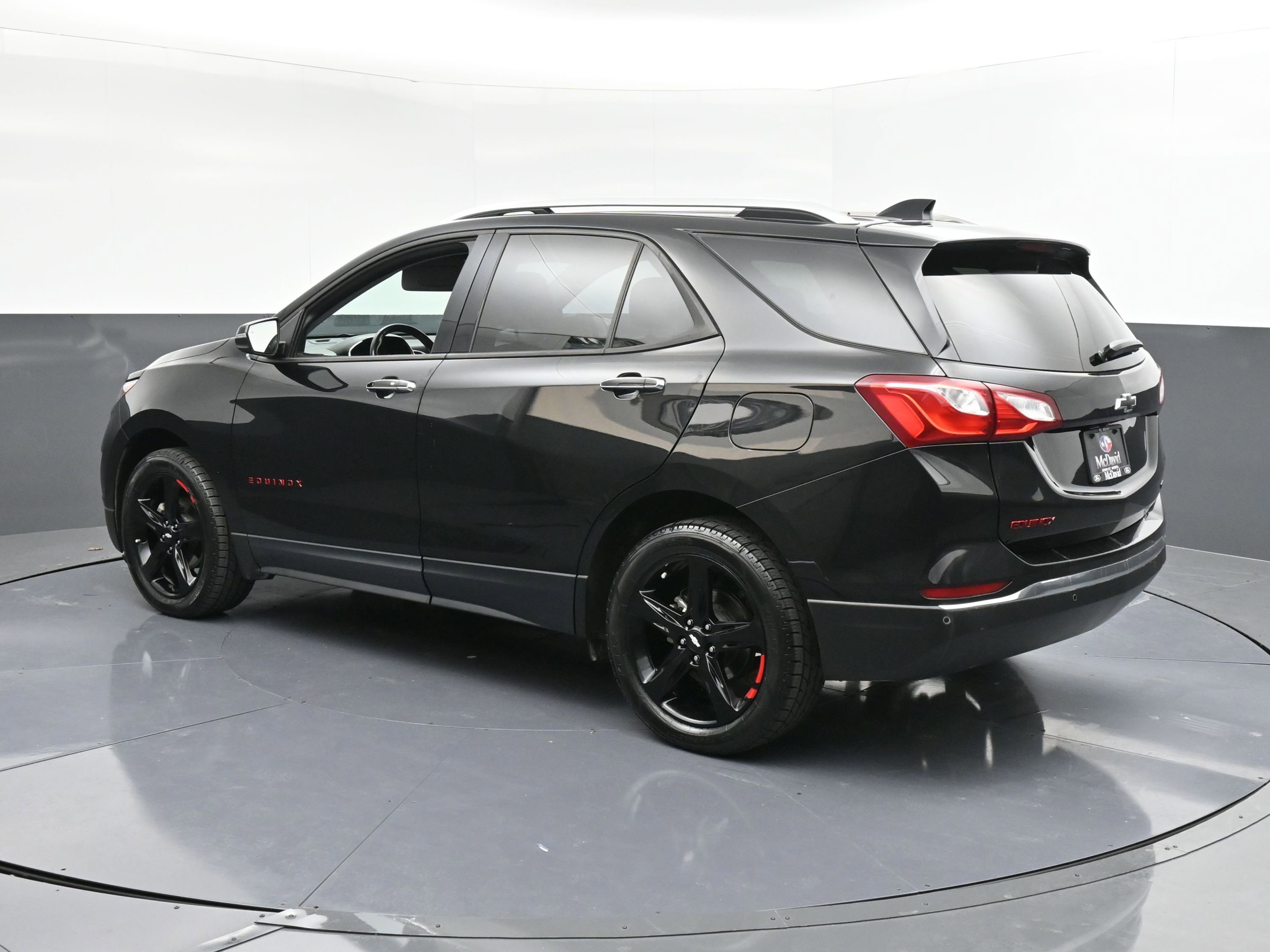 Used 2021 Chevrolet Equinox Premier w/ Redline Edition image 6