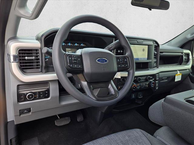 New 2026 Ford F250 XLT w/ FX4 Off-Road Package AWD/4WD image 6