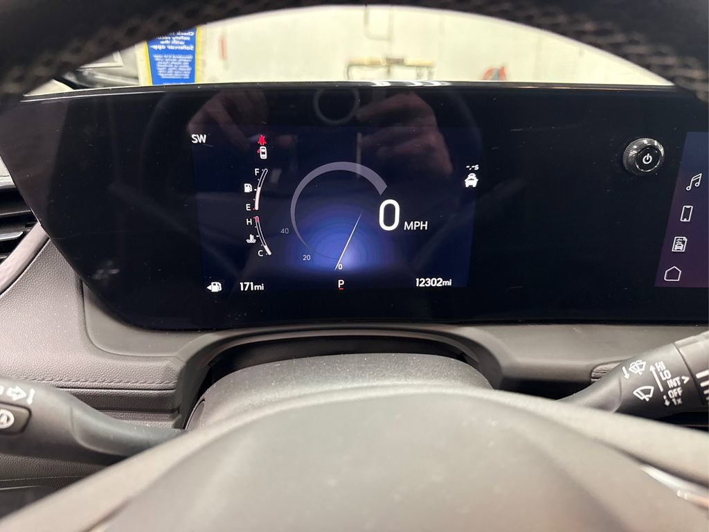 Used 2025 Buick Encore GX Preferred w/ Comfort Package image 21