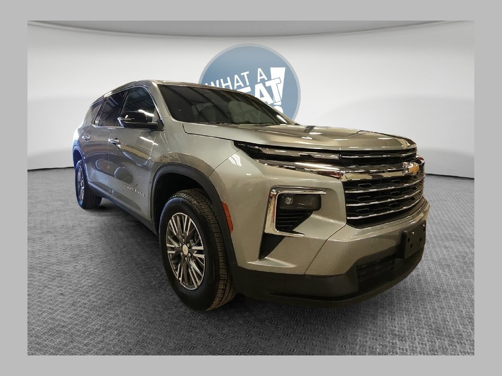 Certified 2026 Chevrolet Traverse LT w/ Driver Confidence Package AWD/4WD image 1