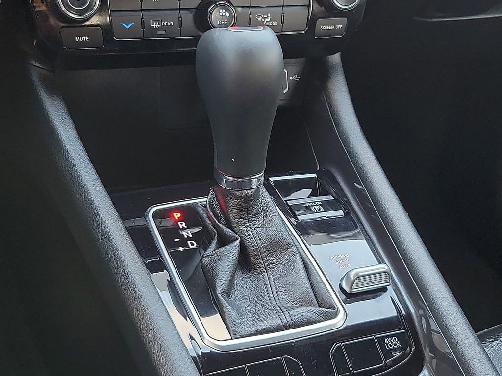 Used 2024 Jeep Compass Latitude image 18