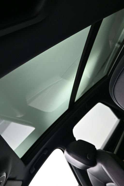 Certified 2024 Porsche Cayenne AWD/4WD image 10