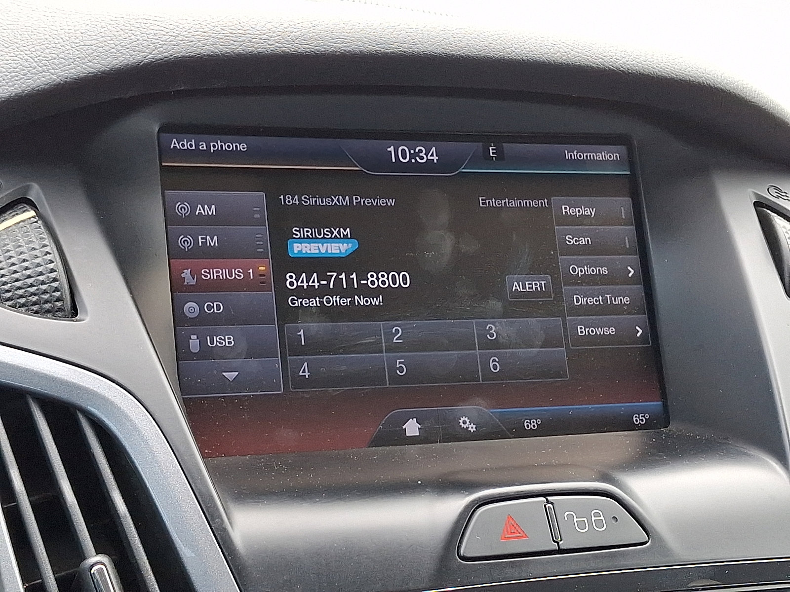 Used 2013 Ford Focus Titanium FWD image 19
