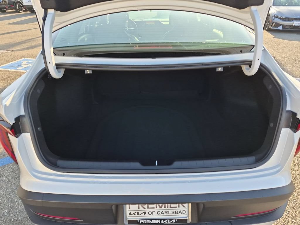 New 2026 Kia K4 FWD image 26
