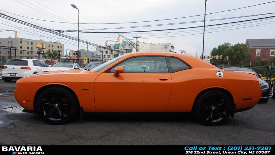 Used 2014 Dodge Challenger R/T image 4