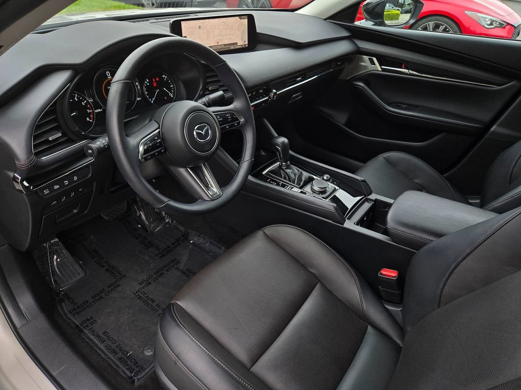 Certified 2025 MAZDA MAZDA3 2.5 Turbo Sedan w/Premium Plus AWD/4WD image 9