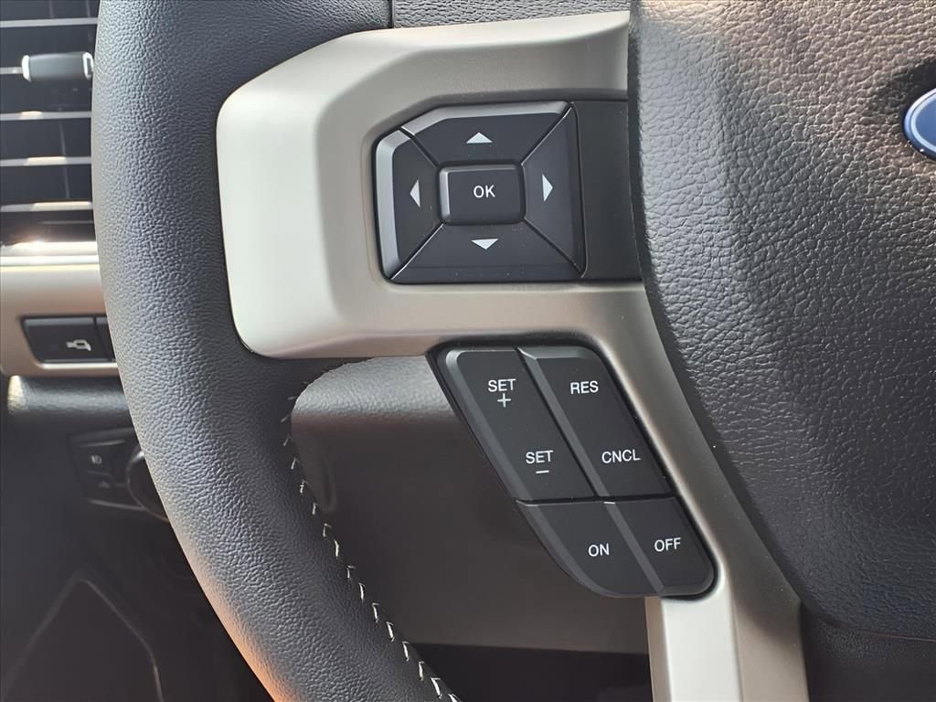 Used 2019 Ford F450 Lariat w/ Lariat Ultimate Package image 14