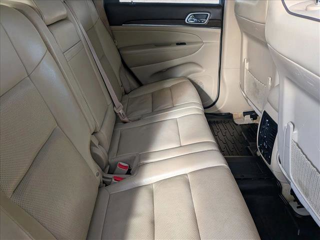 Used 2018 Jeep Grand Cherokee Overland AWD/4WD image 21