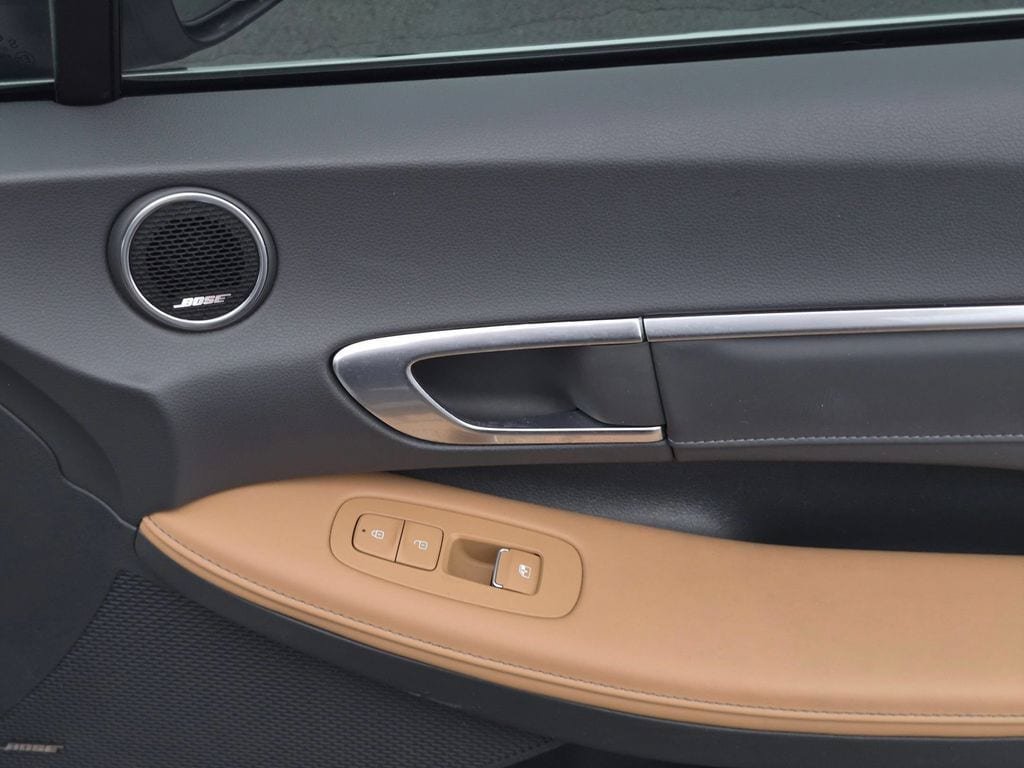 Used 2020 Hyundai Sonata Limited FWD image 32