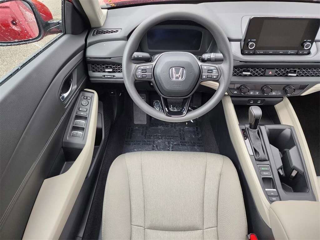 Used 2024 Honda Accord EX image 23