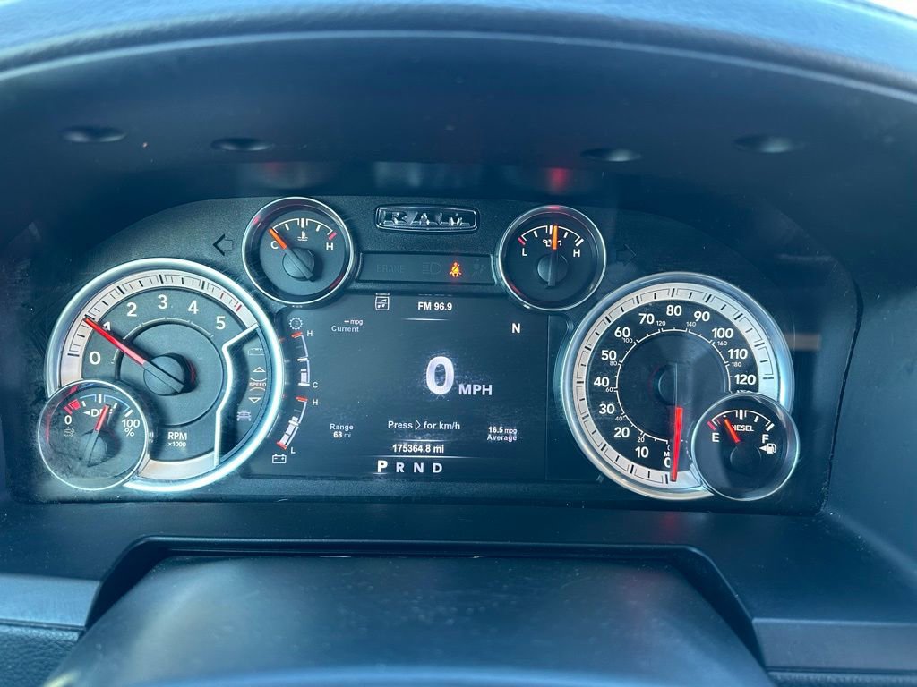 Used 2017 RAM 1500 Laramie w/ Convenience Group image 33