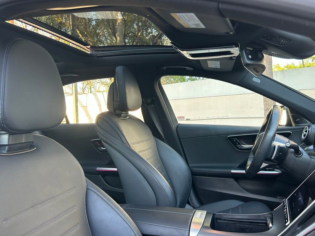 Used 2025 Mercedes-Benz C 300 4MATIC Sedan image 39