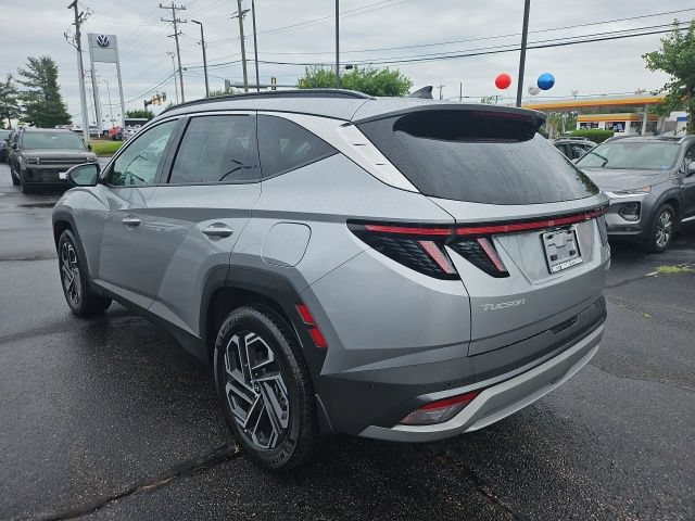 Used 2025 Hyundai Tucson Limited AWD/4WD image 4