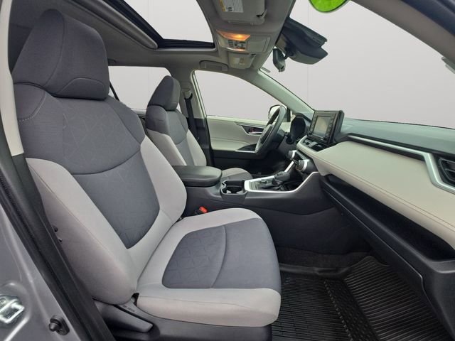 Certified 2020 Toyota RAV4 XLE w/ Convenience Package image 15