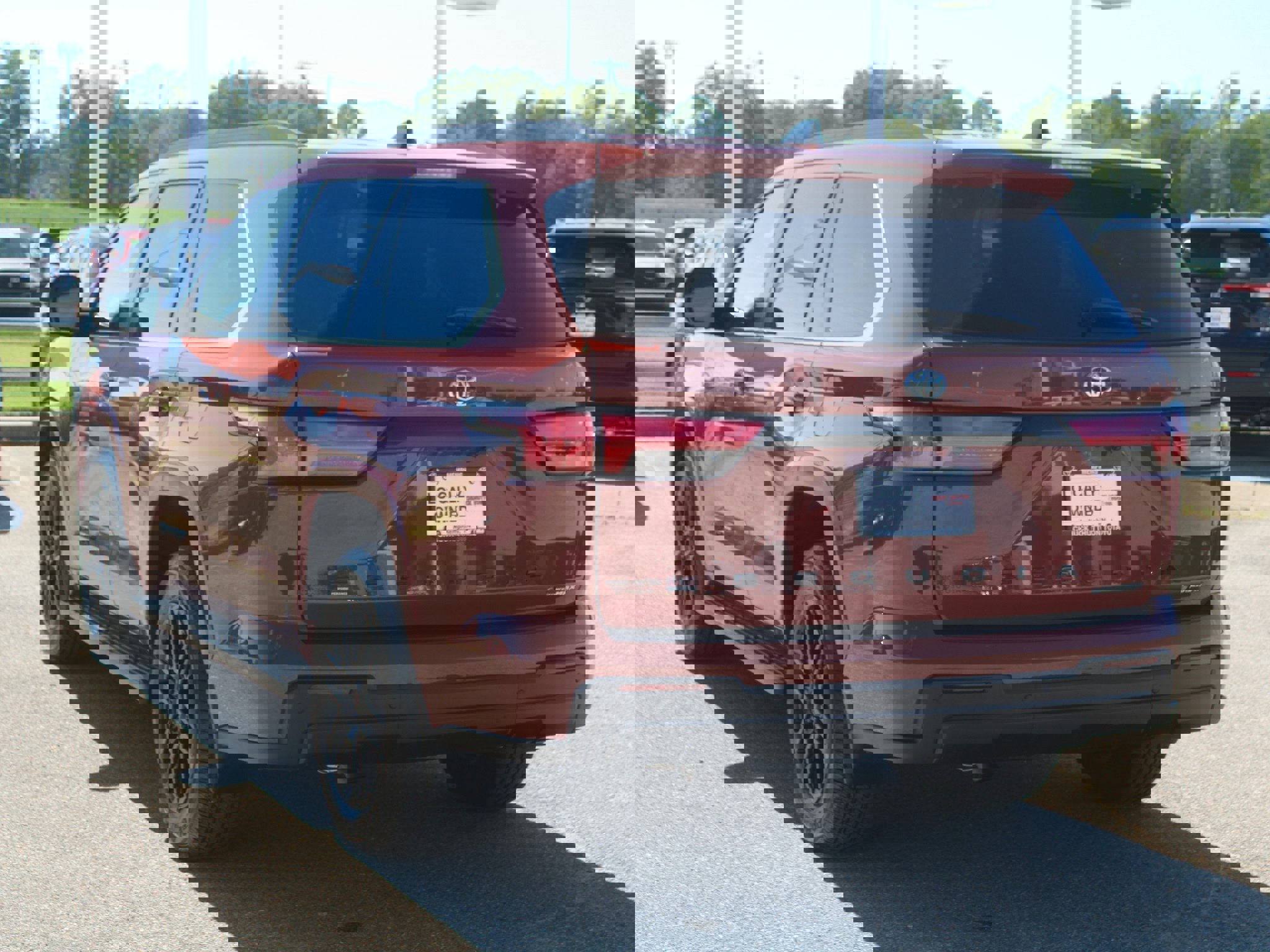 Used 2025 Toyota Sequoia SR5 w/ SR5 Premium Package image 18