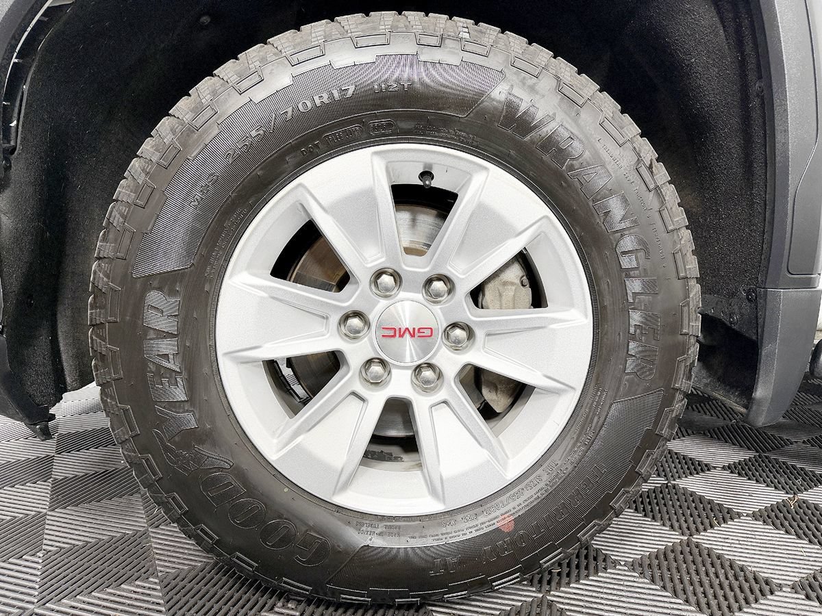Used 2023 GMC Sierra 1500 SLE AWD/4WD image 22
