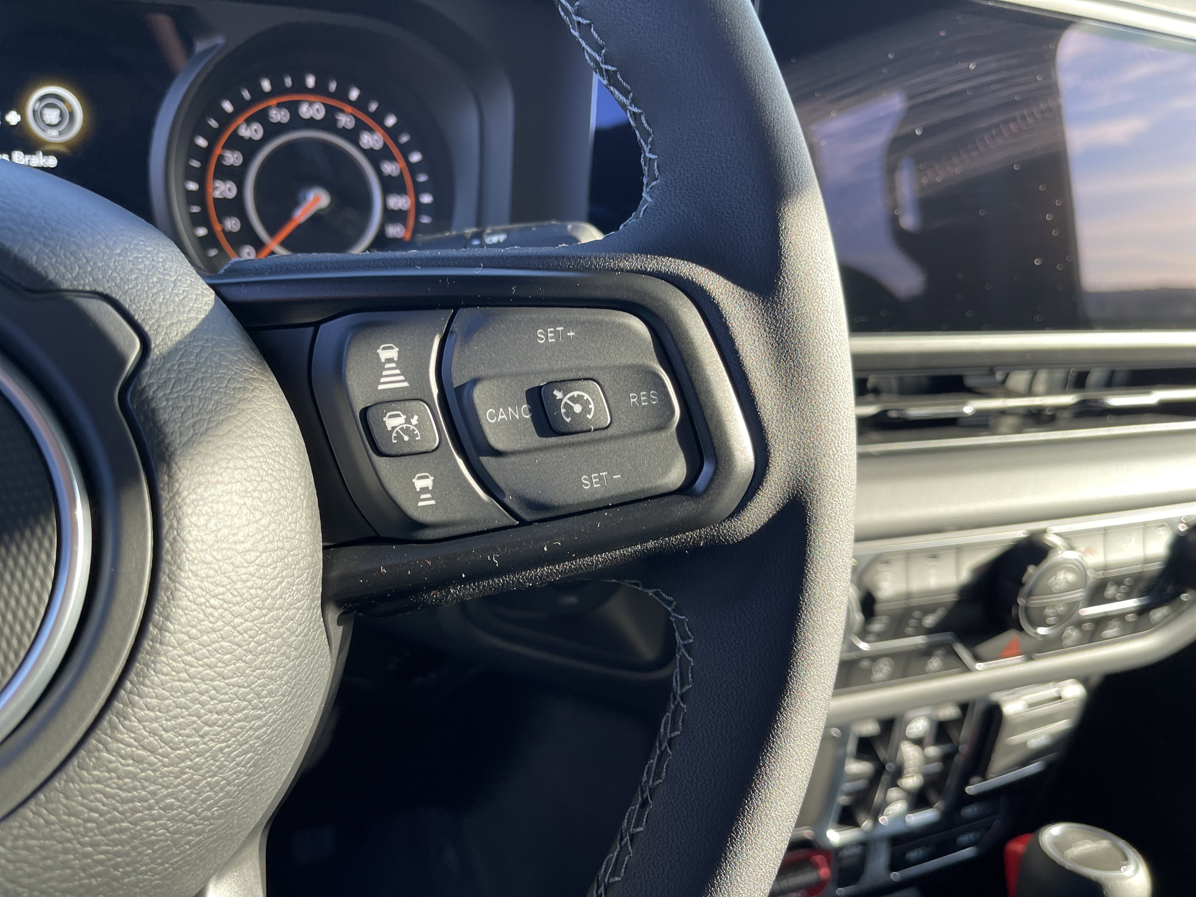 New 2025 Jeep Gladiator Mojave image 22