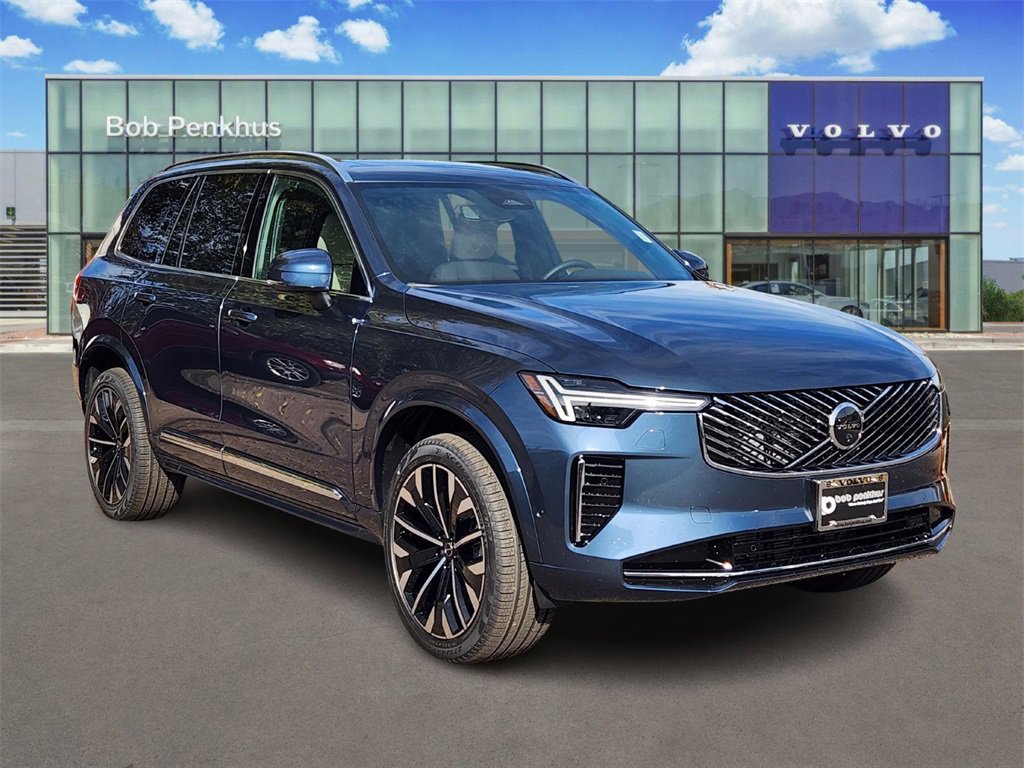 New 2026 Volvo XC90 B6 Plus w/ Protection Package Premier