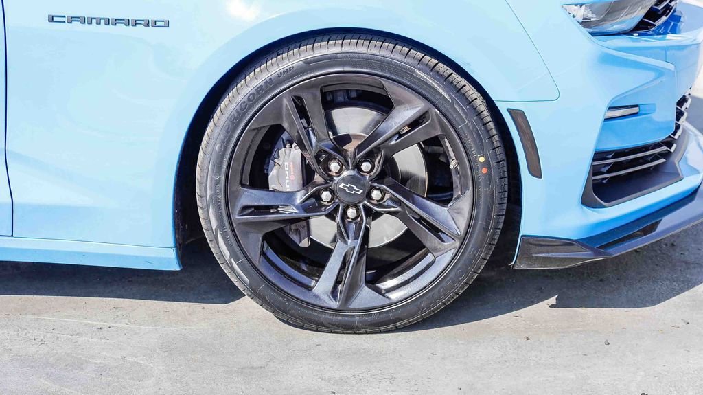 Used 2023 Chevrolet Camaro SS RWD image 11