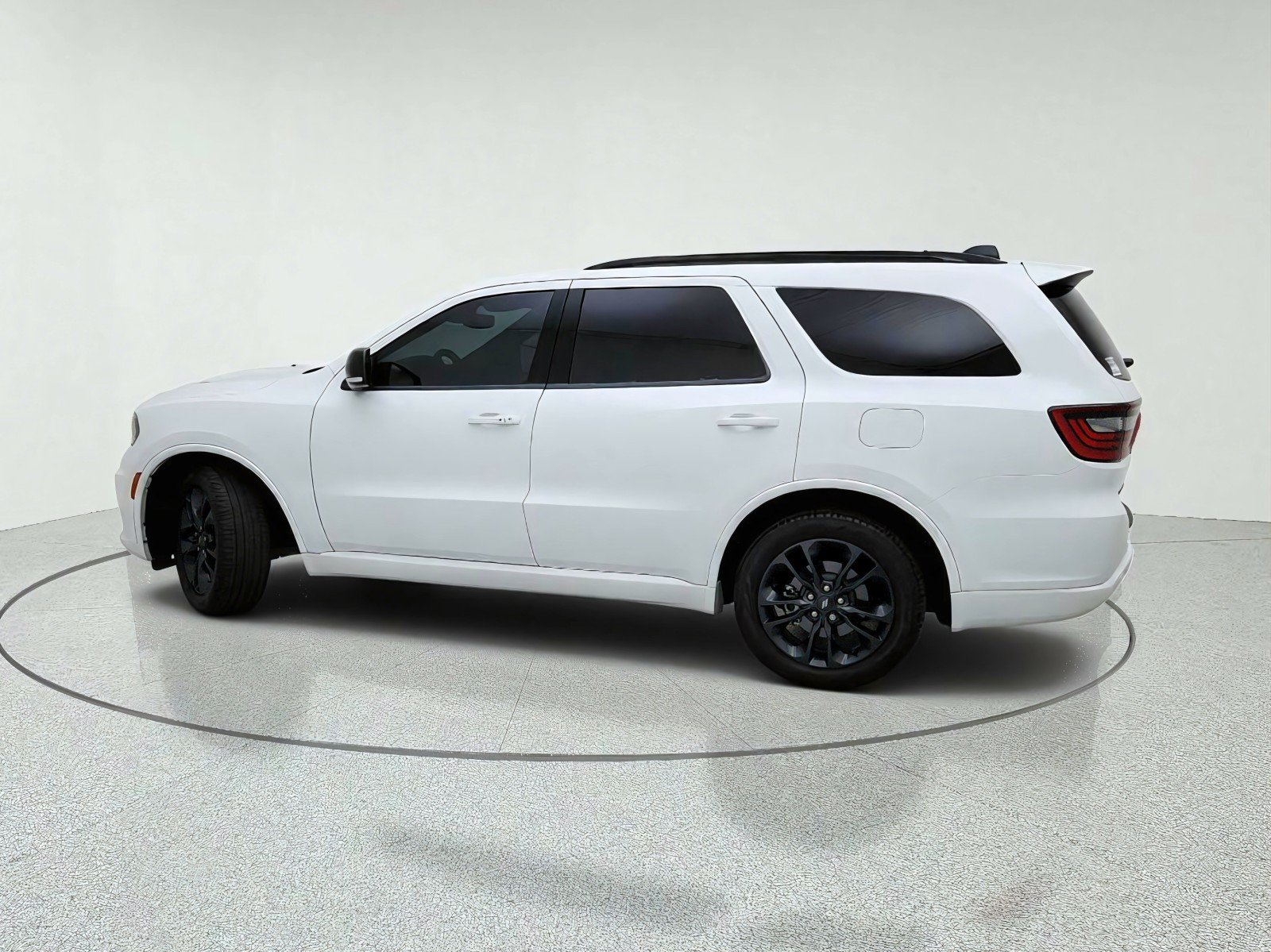 Used 2024 Dodge Durango GT RWD image 13