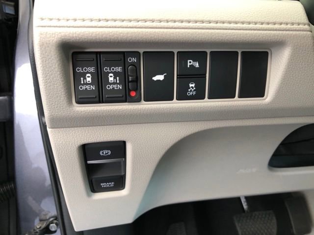 Certified 2026 Honda Odyssey Elite image 74